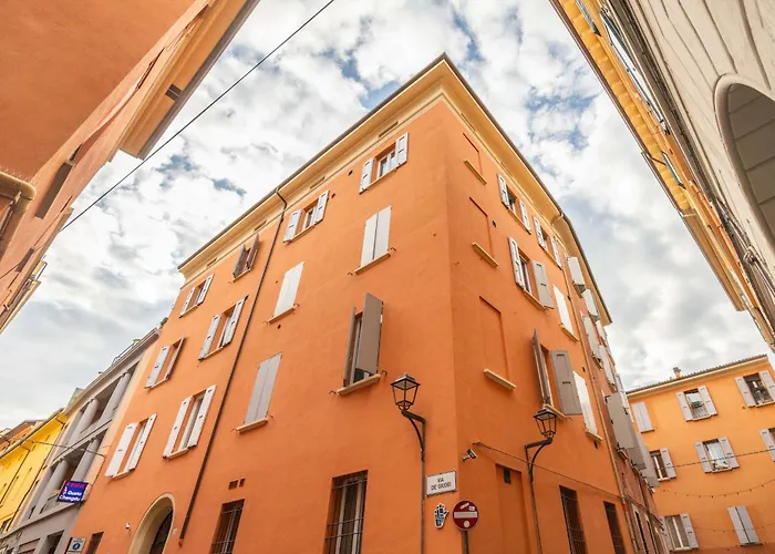 Appartamento De'giudei, By Short Holidays